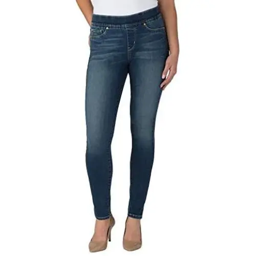 Signature by Levi Strauss & Co. Gold Label Womens Totally Shaping Pull-on Skinny Jeans Signature by Levi Strauss & Co. Gold Label Womens Totally Shaping Pull-on Skinny Jeans