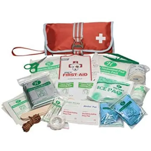 Kurgo Portable Dog First Aid Kit, Pet Medical Kit (50Piece), One Size, Paprika (K01263) Kurgo Portable Dog First Aid Kit, Pet Medical Kit (50Piece), One Size, Paprika (K01263)
