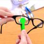 Microfiber Spectacles Cleaner Brush Lens Clothes Sunglasses Mini Eyeglass Cleaning Tool Mobile Phone Cleaning Soft Wipes Clip Keyrings Gift 7 * 2.5cm,Random Color (3pcs)