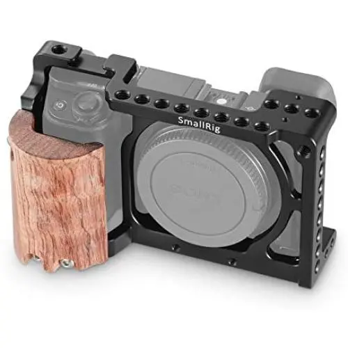 SMALLRIG Camera A6300 Cage for Sony A6000 / A6300 with Wooden Handle Handgrip - 2082 SMALLRIG Camera A6300 Cage for Sony A6000 / A6300 with Wooden Handle Handgrip - 2082