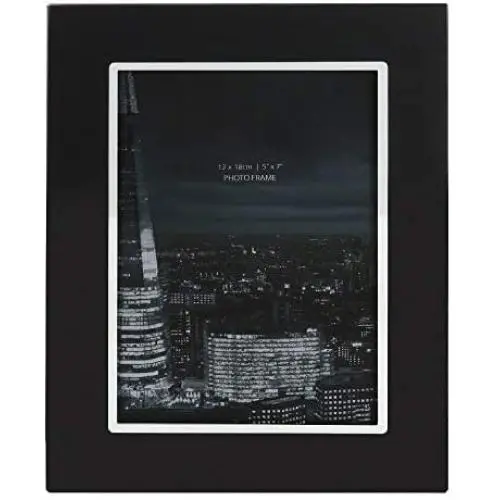 Happy Homewares Modern Polished Silver Aluminium & Black Glass 5" x 7" Picture Frame Happy Homewares Modern Polished Silver Aluminium & Black Glass 5" x 7" Picture Frame