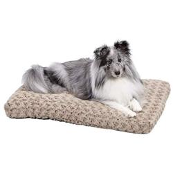 MidWest Homes for Pets Deluxe Super Plush Pet Beds, Machine Wash & Dryer Friendly, 1-Year Warranty