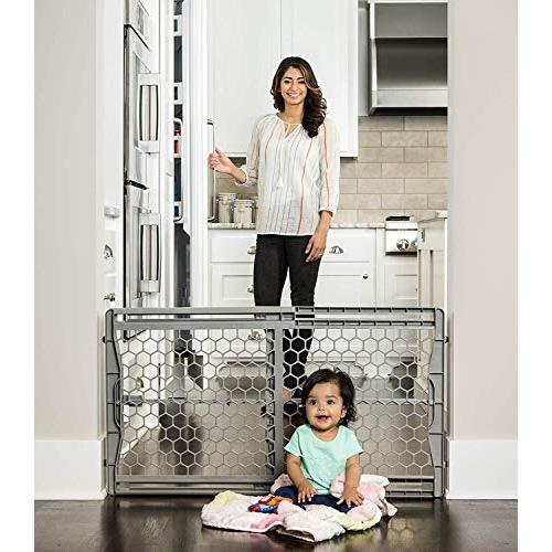 Regalo Easy Fit Plastic Adjustable Extra Wide Baby Gate