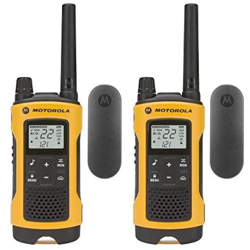 Motorola Talkabout T402 Rechargeable Two-Way Radios (2-Pack)
